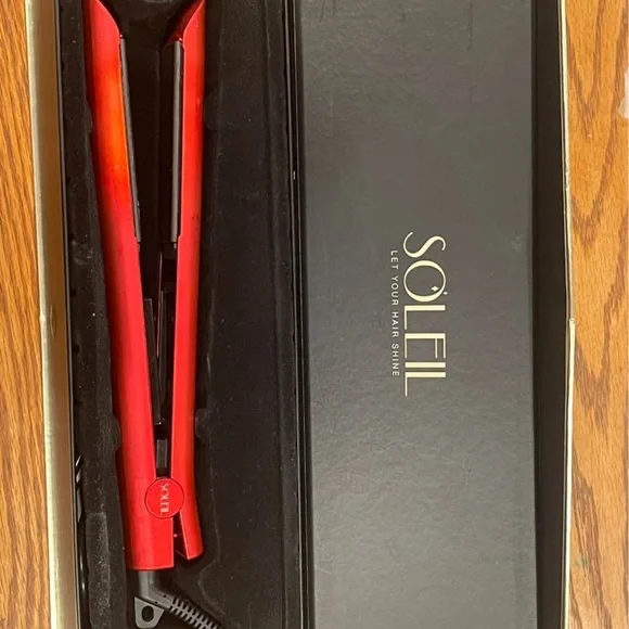 Soleil Gold Flat Iron